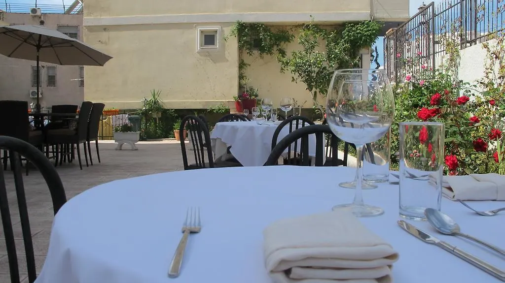 Hotel Nika Vlorë 3*,