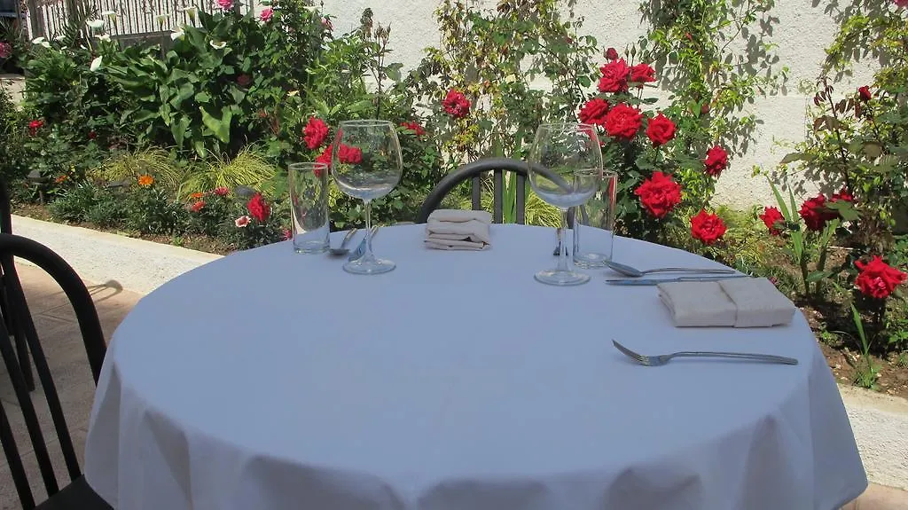 Hotel Nika Vlorë 3*,  Albania